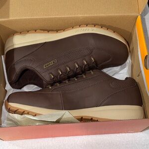 Lugz Men's Brown Leather Low-Top Sneakers with Cream Midsole